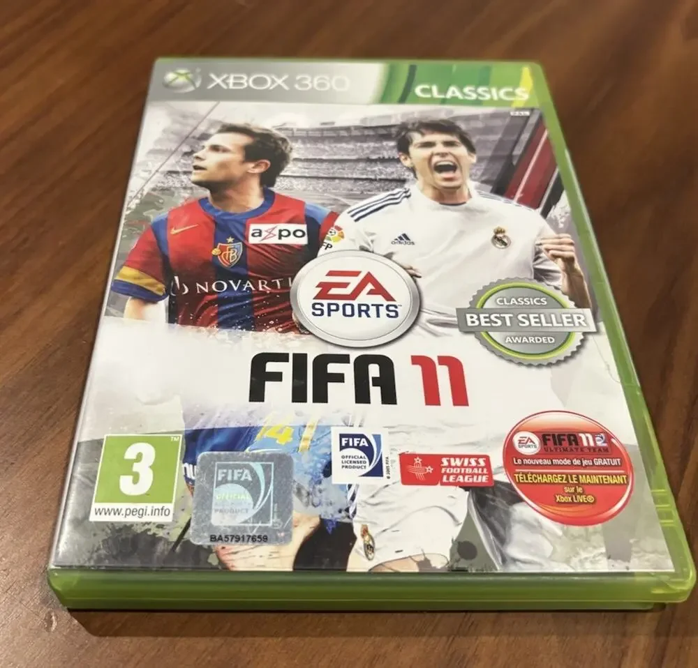 FIFA 11 Microsoft Xbox 360 PAL European Import -‎ Damaged Case
